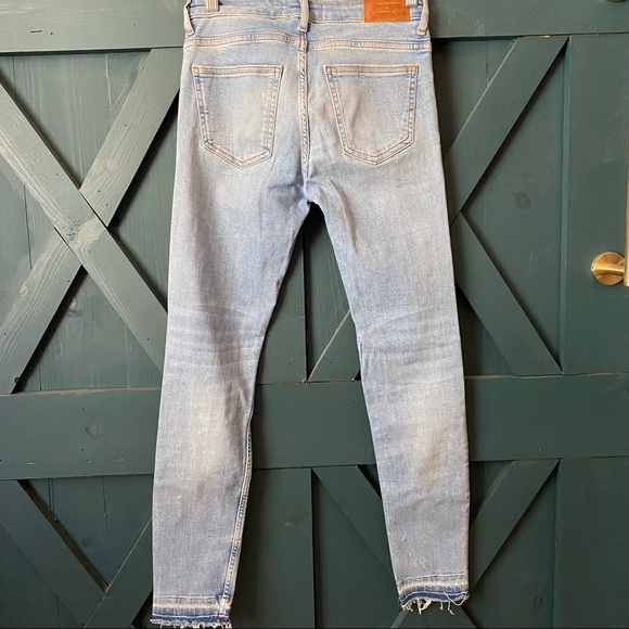 Favorite Zara Skinny Jeans 🤩 NWOT - Picture 4 of 9